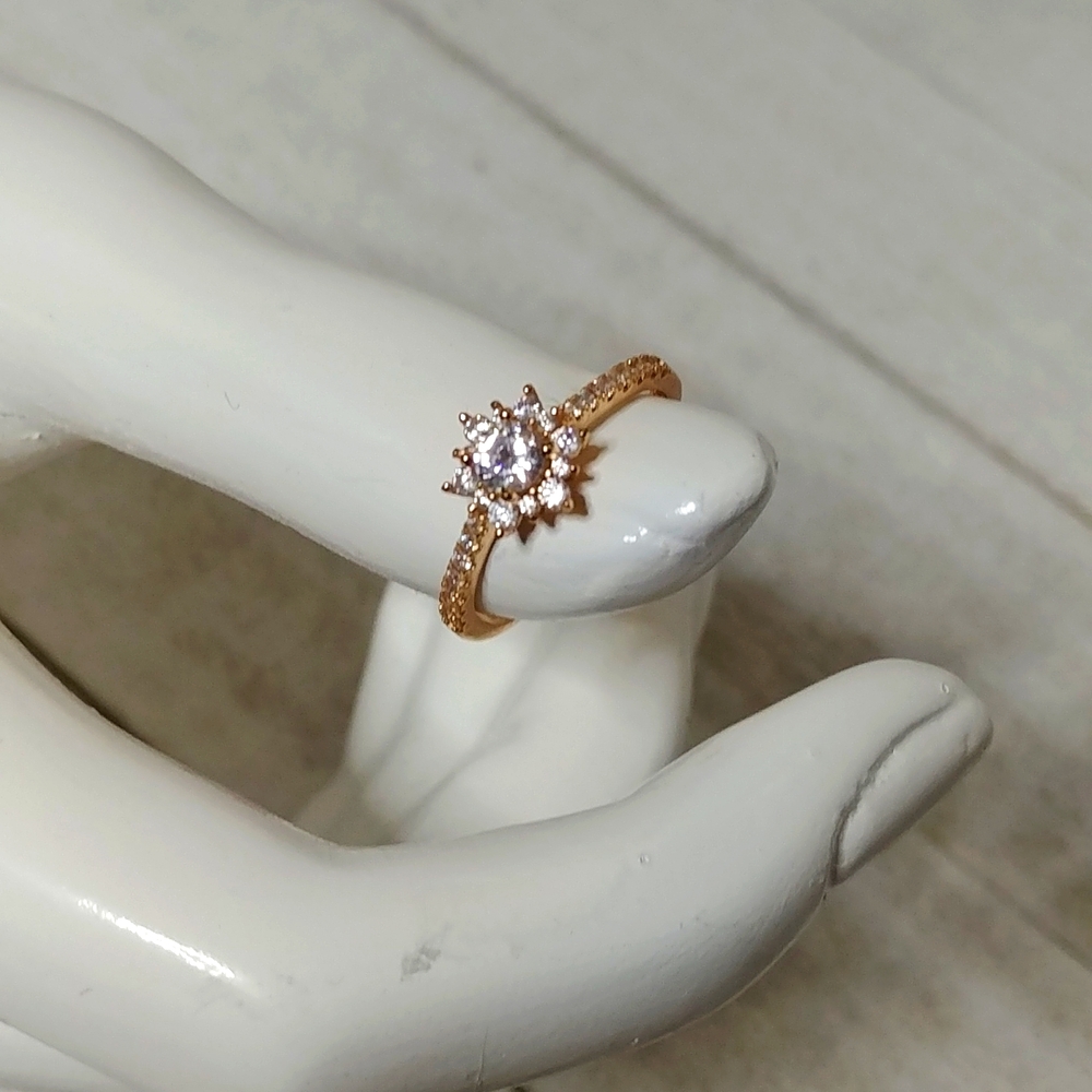 Charmed Aroma Elegant Gold Plated 925 Silver Floral Solitaire Ring